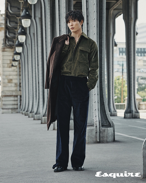 キム・ジェウク、猛暑にも負けないセクシー美公開 - 韓国エンタメ